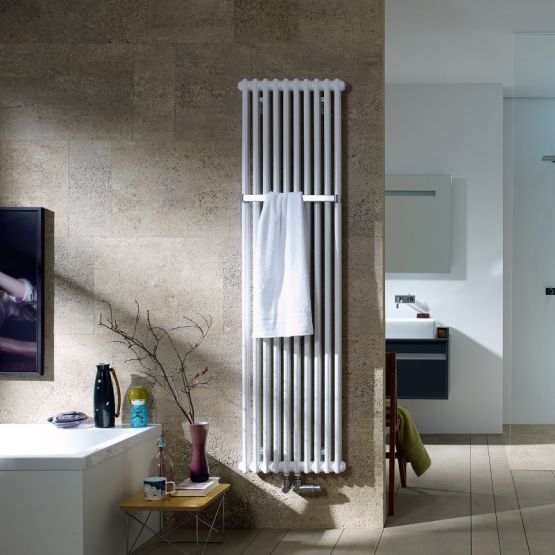 Grzejnik Charleston Bar CPV 2180-128/9016 Traffic White Zehnder