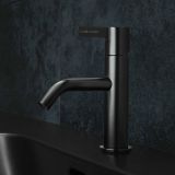 Bateria Umywalkowa Jednouchwytowa Kartell Czarny Mat H3113310811001 Laufen